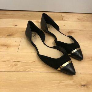 Vince Camuto pointed black toe flats